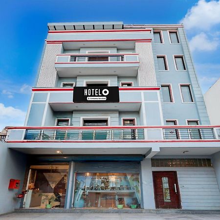 Super Hotel O Alipur Narela Buitenkant foto